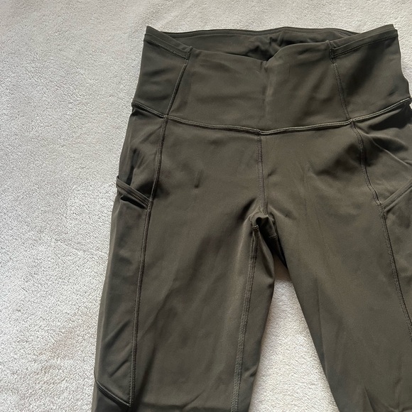 Lululemon fast and free high rise leggings - Picture 6 of 11